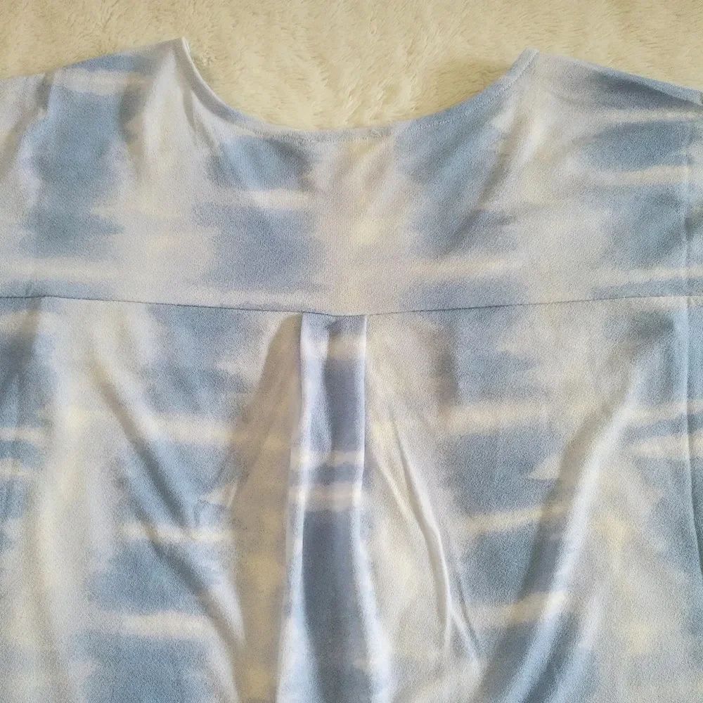 Flower🌻 & Feather🕊️ Tie Dye☮️ Blouse - NWT - Picture 6 of 13
